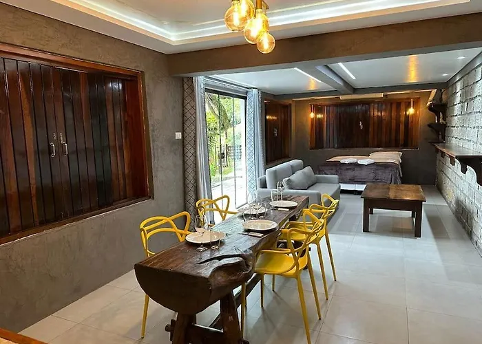 Apto 10, Temático Veuve Clicquot com Jacuzzi na Morada do Ganso Bombinhas